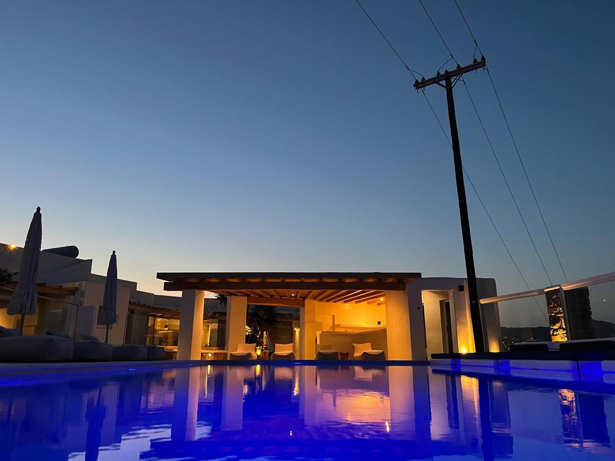 Crystal Suites Mykonos Town Eksteriør billede