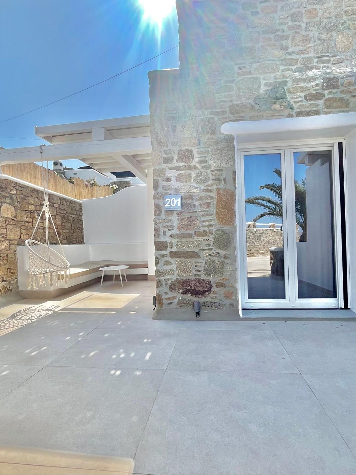 Crystal Suites Mykonos Town Eksteriør billede